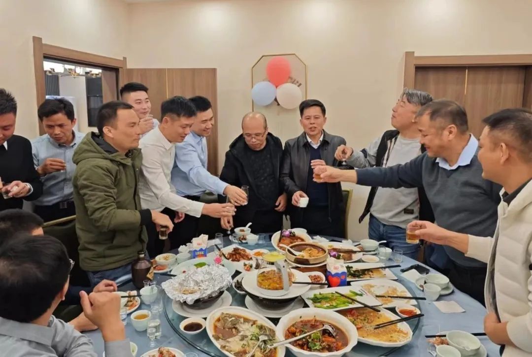 浩寶技術(shù)營(yíng)銷年會(huì)晚餐聚餐